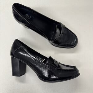 Jones New York Black Faux Patent Leather Heeled Penny Loafer Women’s 10 Preppy